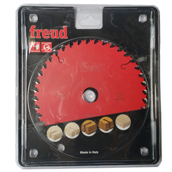 FREUD ใบเลื่อยวงเดือนตัดไม้ 7 นิ้ว 40 ฟัน รูกลาง 25.4 mm